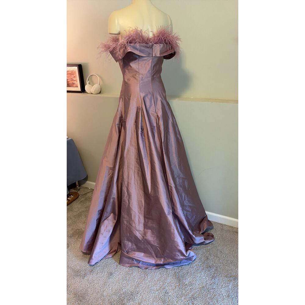 Terani Couture - Evening Dress - Picture 3 of 10